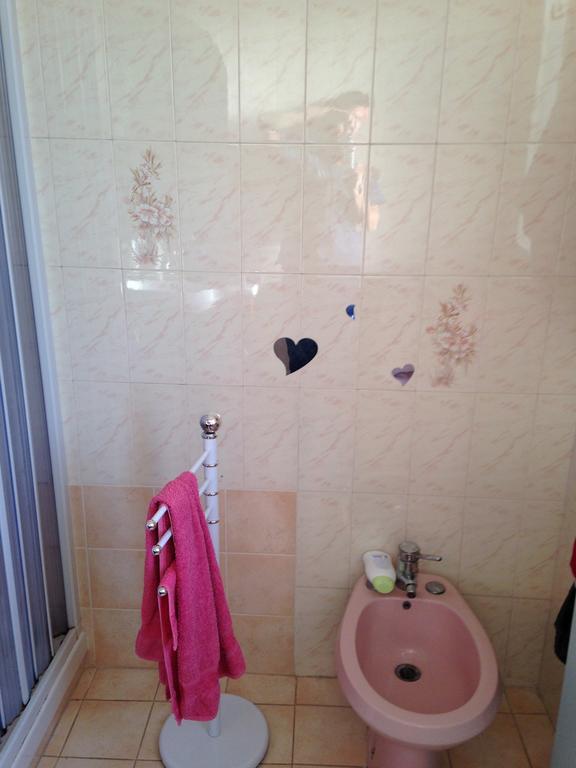 B&B Cagliari Ariosto Szoba fotó