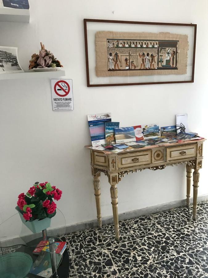 B&B Cagliari Ariosto Kültér fotó