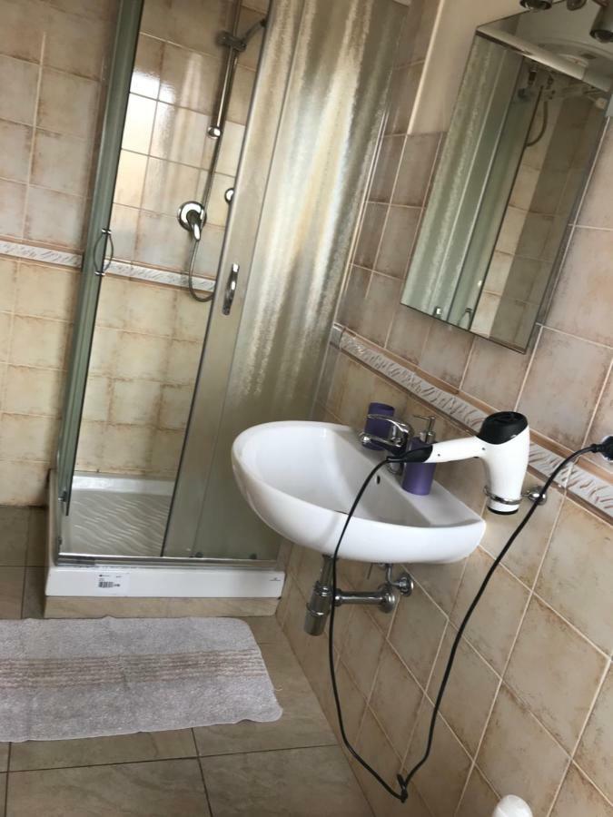 B&B Cagliari Ariosto Kültér fotó